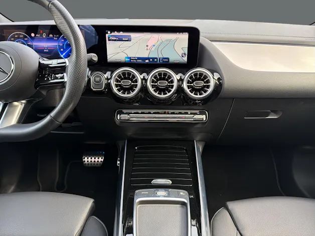 Mercedes-Benz EQA 350 AMG Line 4Matic