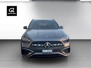 Mercedes-Benz GLA 220 4Matic 8G-DCT