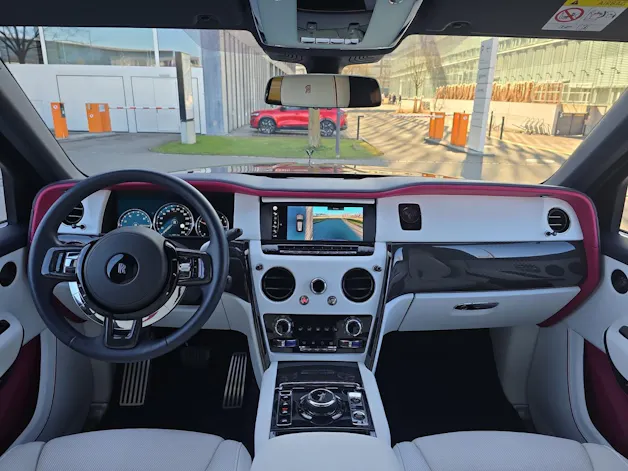 Rolls Royce ROLLS-ROYCE Cullinan Serie I Black Badge - Herstellergarantie bis Mai 2027