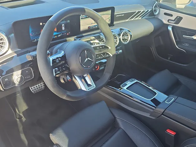 Mercedes-Benz CLA Shooting Brake 45 S AMG 4Matic 8G-DCT