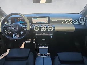 Mercedes-Benz CLA Shooting Brake 45 S AMG 4Matic 8G-DCT