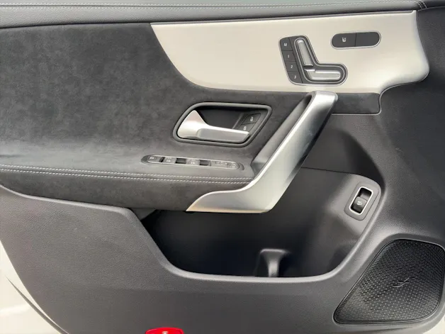 Mercedes-Benz CLA SB 250 8G-DCT 4M