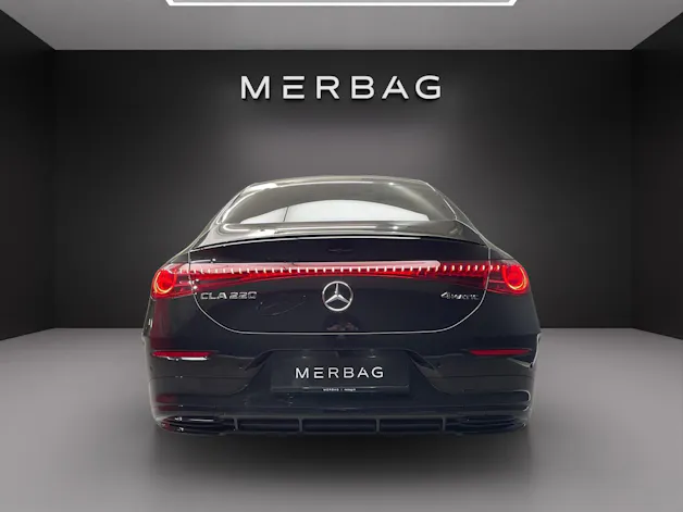 Mercedes-Benz CLA 220 8G-DCT 4Matic