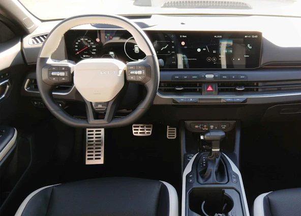 Fahrzeugbild 6 Fahrzeugbild 6