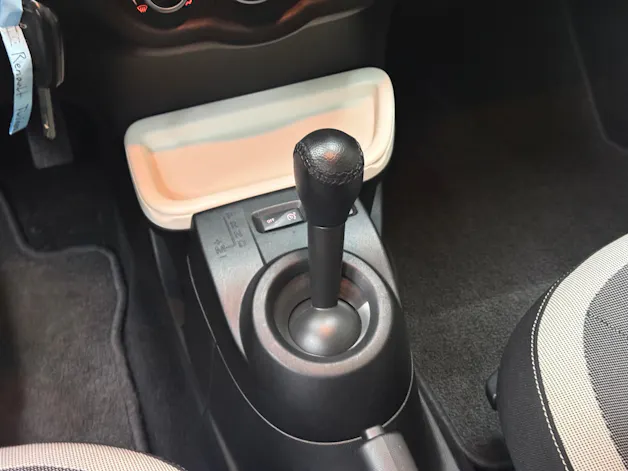 Renault Twingo 0.9 Liberty EDC