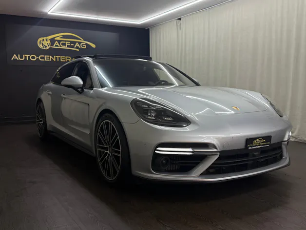 Porsche Panamera Turbo Sport Tursimo PDK