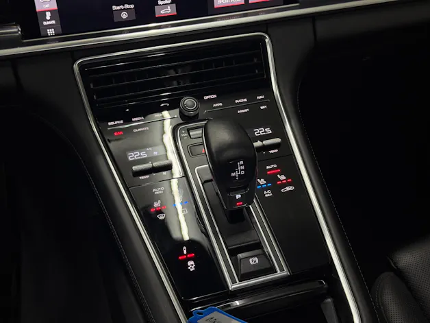 Porsche Panamera Turbo Sport Tursimo PDK