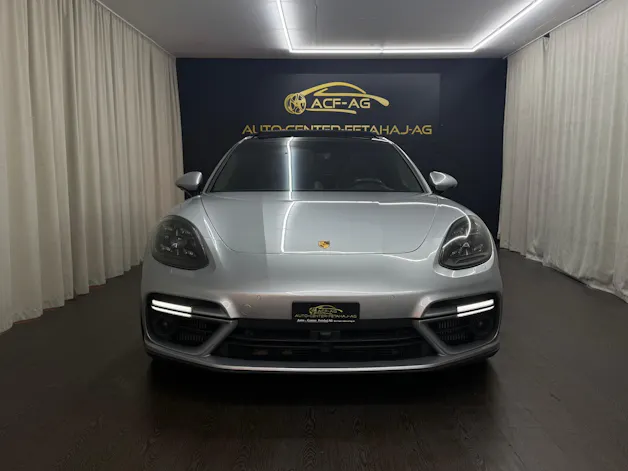 Porsche Panamera Turbo Sport Tursimo PDK