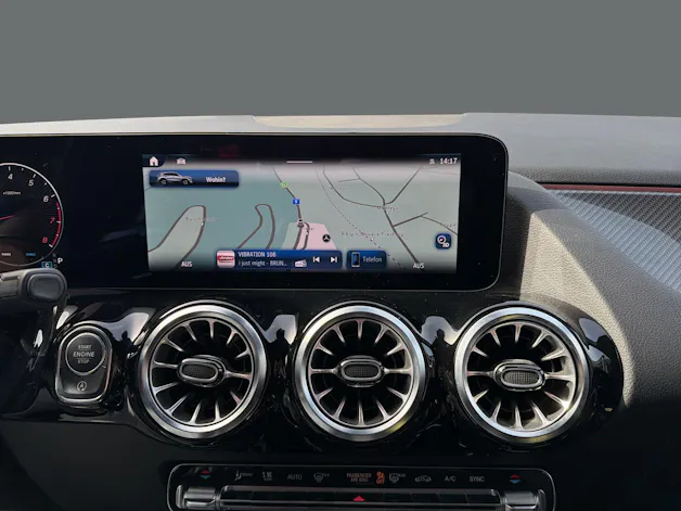 Mercedes-Benz GLA 250 4Matic 8G-DCT