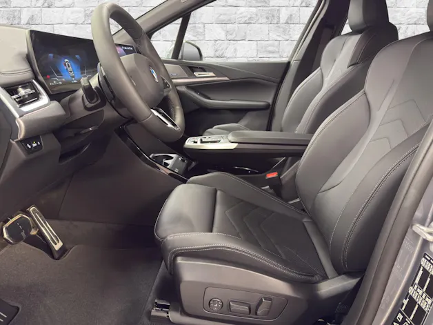 BMW 223d Active Tourer xDrive DKG