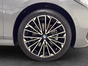 BMW 223d Active Tourer xDrive DKG