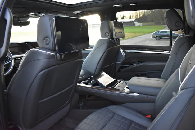 Cadillac Escalade Sport Platinum ESV