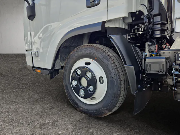 Isuzu M21 TT E Dreiseitenkipper "2. Generation"