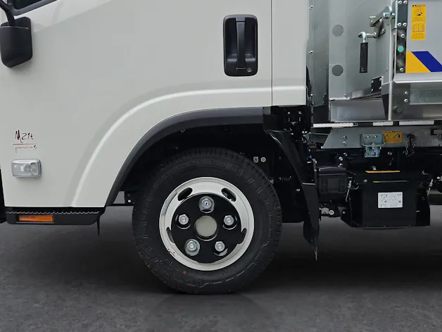 Isuzu M21 T E Dreiseitenkipper "3. Generation"