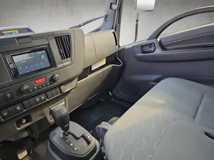 Isuzu M21 TT E Dreiseitenkipper "2. Generation"