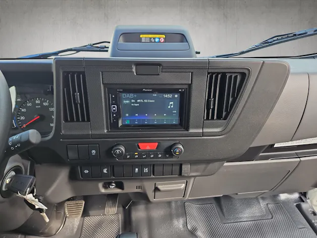 Isuzu M21 TT E Dreiseitenkipper "2. Generation"