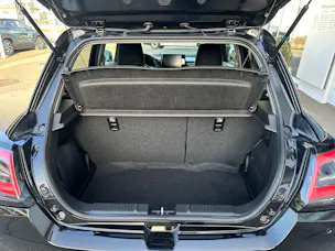 Suzuki Swift 1.2 Sakura Top Hybrid