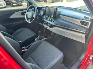 Suzuki Swift 1.2 Sakura Top Hybrid 4x4
