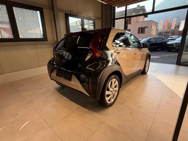 Toyota Aygo X 1.0 VVT-i Trend
