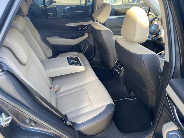Subaru Outback 2.5i Luxury