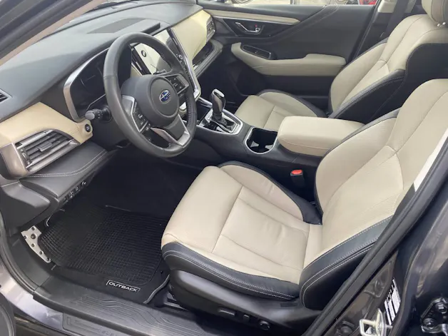 Subaru Outback 2.5i Luxury