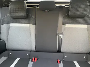 Opel Frontera GS 1.2 Turbo MHEV (145 PS)