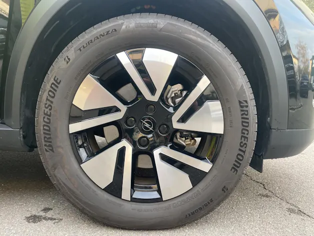 Opel Frontera GS 1.2 Turbo MHEV (145 PS)
