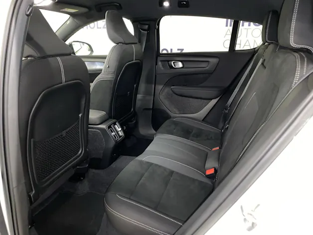 Volvo C40 P8 Twin Recharge AWD
