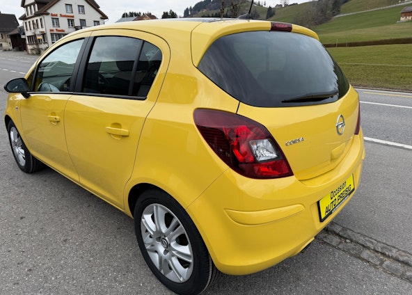 immagine del veicolo 5 immagine del veicolo 5