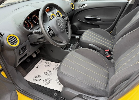 immagine del veicolo 3 immagine del veicolo 3