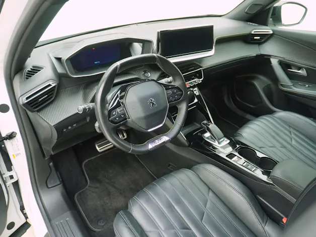 Peugeot 2008 e-GT