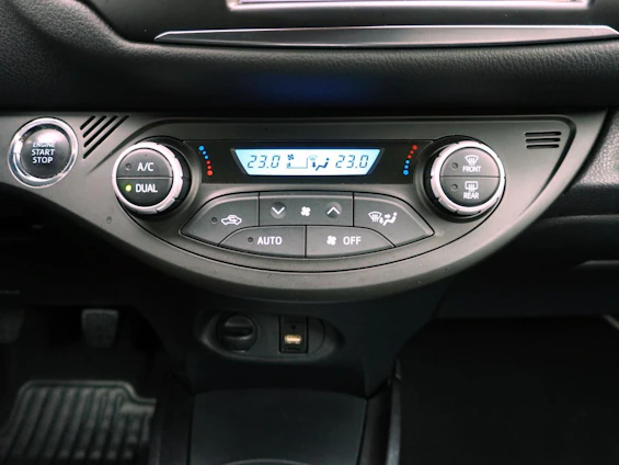 image du véhicule 12 image du véhicule 12