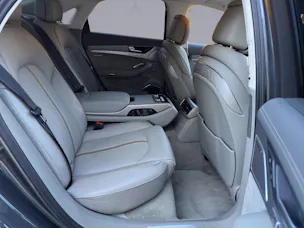 Audi S8 4.0 V8 TFSI quattro T-Tronic