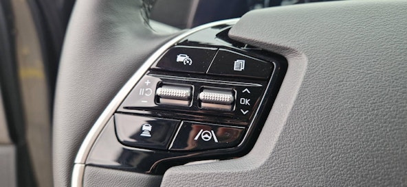 Fahrzeugbild 10 Fahrzeugbild 10