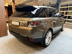 Land Rover Range Rover Sport 3.0 TDV6 SE