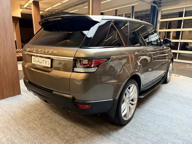 Land Rover Range Rover Sport 3.0 TDV6 SE
