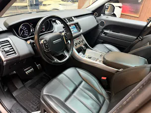Land Rover Range Rover Sport 3.0 TDV6 SE