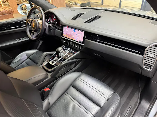 Porsche Cayenne 3.0 V6