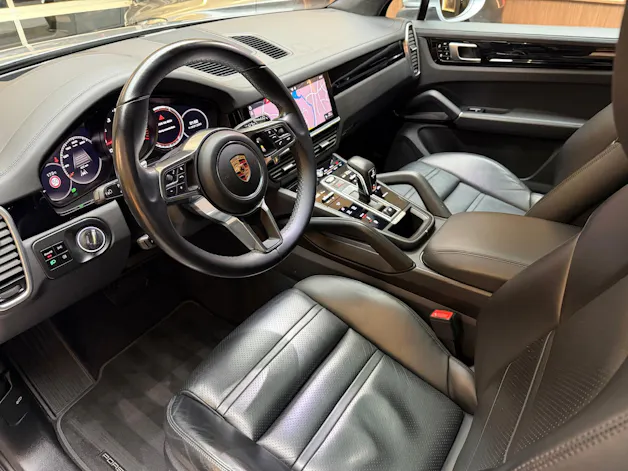Porsche Cayenne 3.0 V6