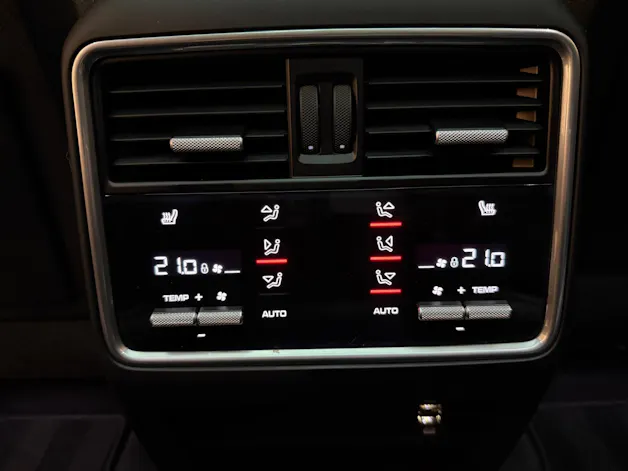 Porsche Cayenne 3.0 V6