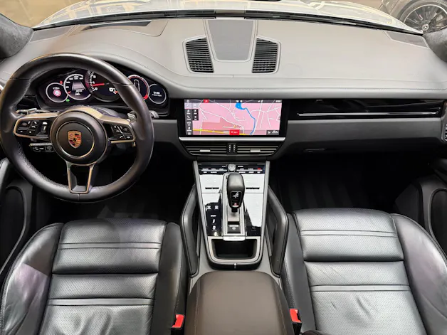 Porsche Cayenne 3.0 V6
