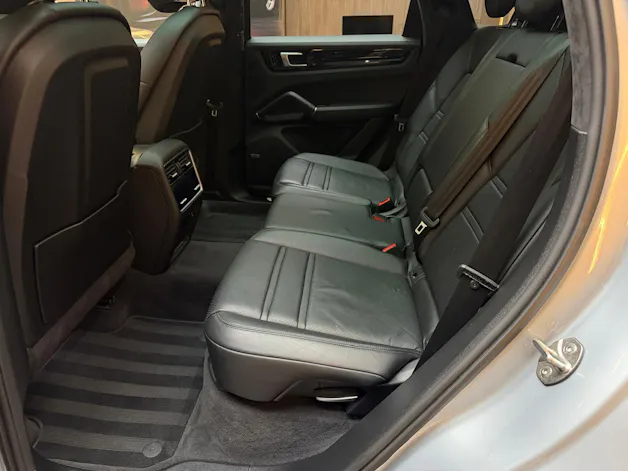 Porsche Cayenne 3.0 V6