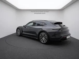 Porsche Taycan 4 Cross Turismo