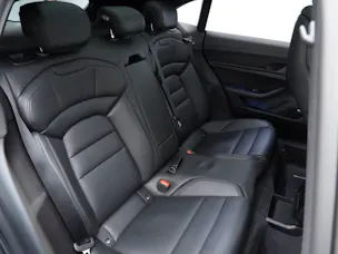 Porsche Taycan 4 Cross Turismo