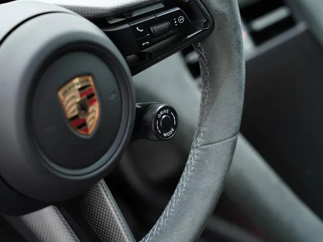 Porsche Taycan GTS Sport Turismo