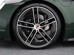 Porsche Taycan GTS Sport Turismo