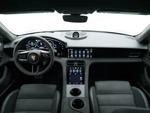 Porsche Taycan GTS Sport Turismo