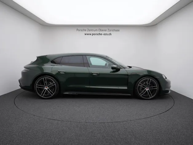 Porsche Taycan GTS Sport Turismo