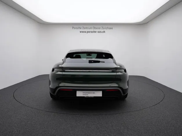 Porsche Taycan GTS Sport Turismo