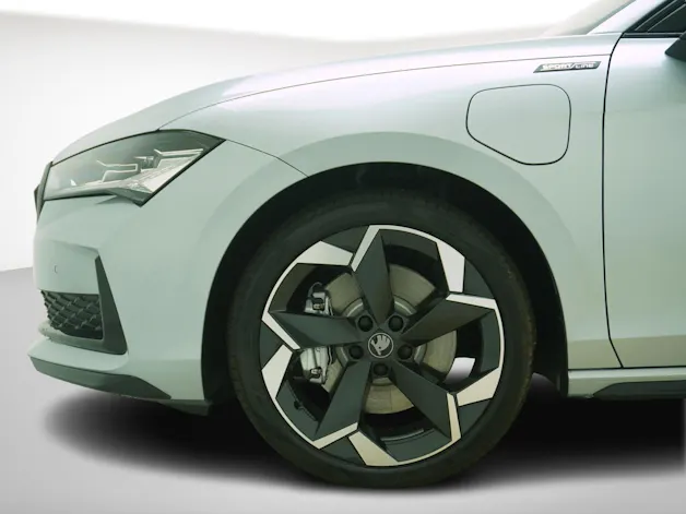 Škoda Superb 1.5 TSI Plug-in-Hybrid Sportline DSG